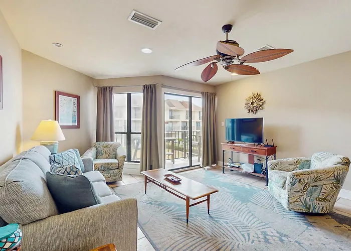13th-floor Gulf-front Corner Wincredible Views Balcony Shared Pool Gym Holiday home Gulf Shores