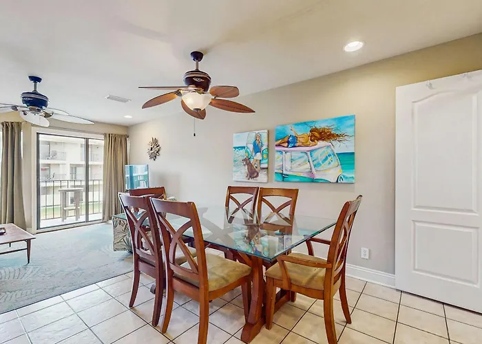 13th-floor Gulf-front Corner Wincredible Views Balcony Shared Pool Gym